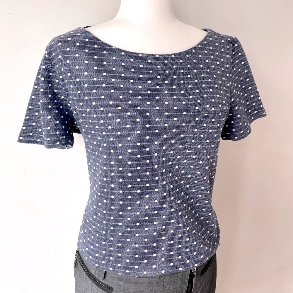 Cute Hilfiger tee